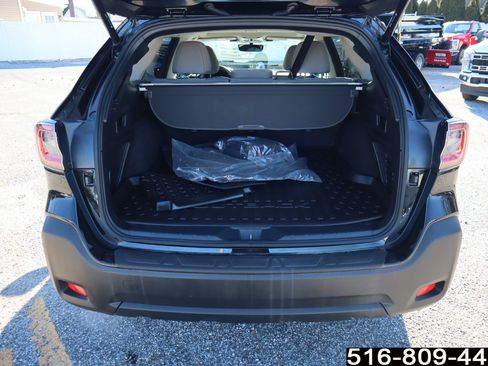 Used 2025 Subaru Outback Premium w/ Popular Package #1 image 28