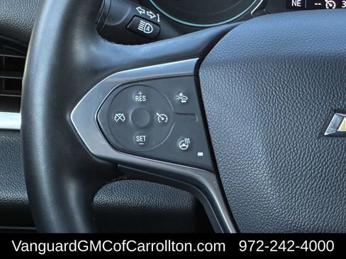 Used 2023 Chevrolet Traverse LT w/ LPO, Floor Liner Package image 15