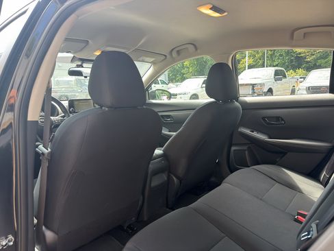 Certified 2025 Nissan Sentra S FWD image 10