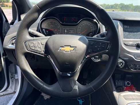Used 2017 Chevrolet Cruze LT w/ RS Package FWD image 14
