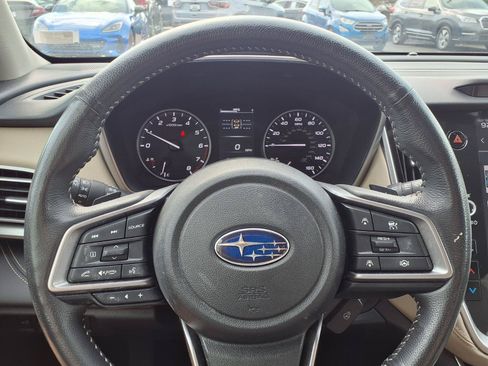 Used 2025 Subaru Outback Limited AWD/4WD image 15