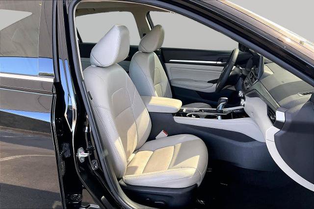 Certified 2023 Nissan Altima 2.5 SL AWD/4WD image 9