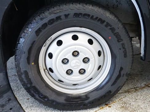 Used 2023 RAM ProMaster 2500 image 10