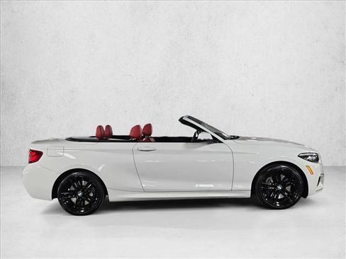 Used 2021 BMW 230i xDrive 230i xDrive w/ M Sport Package image 4