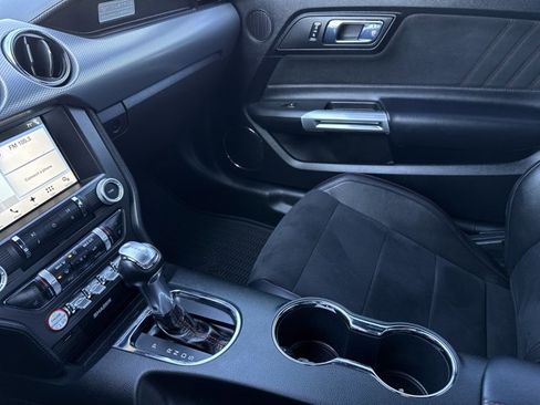 Used 2017 Ford Mustang GT Premium w/ Equipment Group 401A image 21