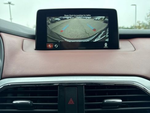 Used 2019 MAZDA CX-9 Signature image 18