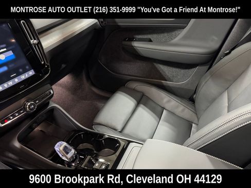 New 2026 Volvo XC40 B5 Plus w/ Protection Package Premier image 13