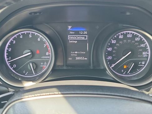 Used 2024 Toyota Camry SE FWD image 7