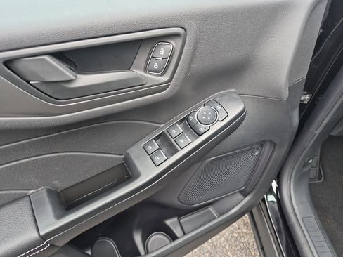 New 2026 Ford Escape Active image 9