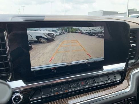 Used 2025 GMC Sierra 1500 Elevation image 20