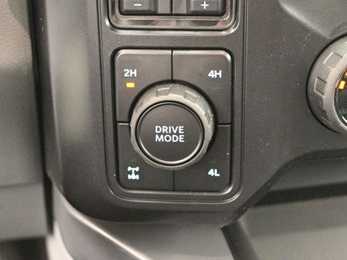 New 2026 Ford F250 XLT w/ FX4 Off-Road Package AWD/4WD image 19