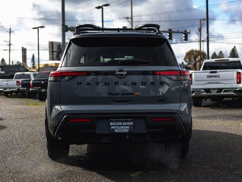 Used 2023 Nissan Pathfinder Rock Creek AWD/4WD image 9