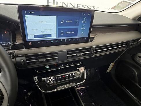 New 2026 Lincoln Corsair Grand Touring AWD/4WD image 15