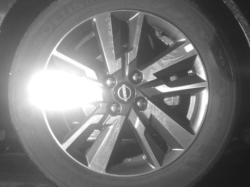 Used 2025 Nissan Versa SV image 13