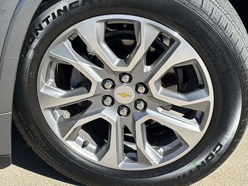 Used 2020 Chevrolet Traverse Premier w/ LPO, Floor Liner Package image 30