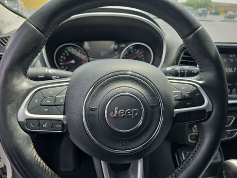 Used 2020 Jeep Compass Limited FWD image 17