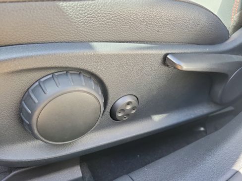 Used 2022 Mercedes-Benz CLA 250 image 12