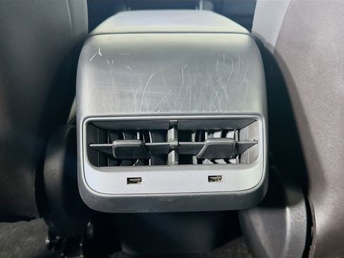 Used 2019 Tesla Model 3 Long Range AWD/4WD image 27