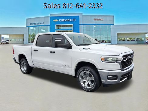 Used 2025 RAM 1500 Big Horn AWD/4WD image 1