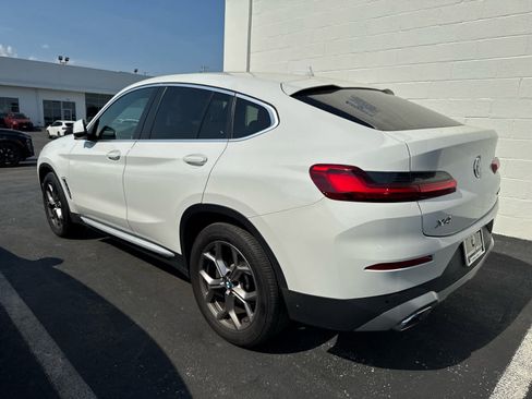 Used 2022 BMW X4 xDrive30i w/ Premium Package image 4