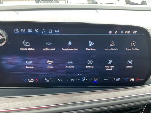 Certified 2025 Chevrolet Tahoe Z71 AWD/4WD image 16