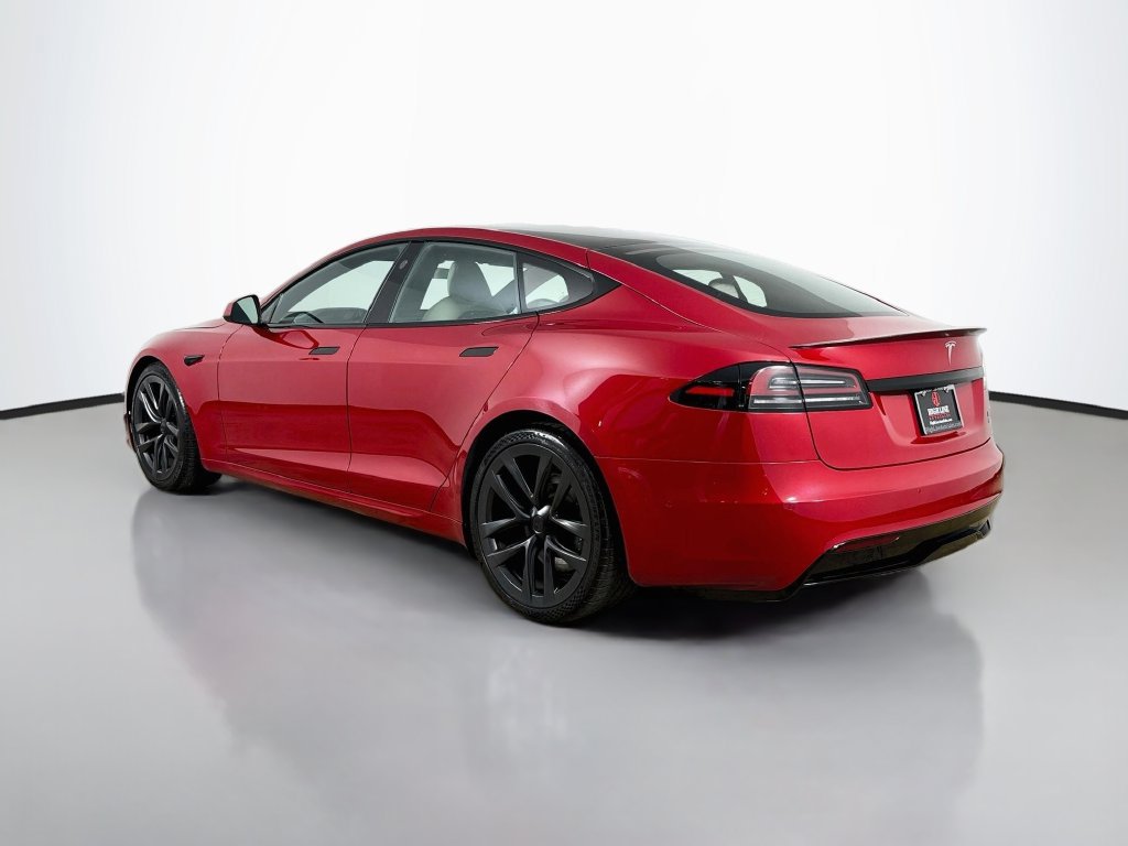 Used 2022 Tesla Model S Plaid AWD/4WD image 5