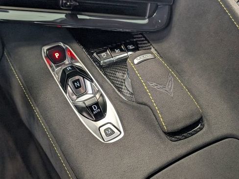 Used 2023 Chevrolet Corvette Stingray Premium Conv w/ Z51 Performance Package image 21