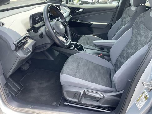 Used 2021 Volkswagen ID.4 Pro RWD image 9