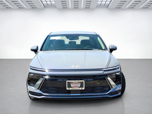 New 2026 Hyundai Sonata SEL FWD image 2