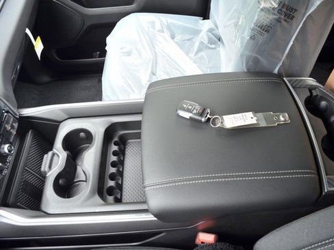 New 2025 RAM 1500 Big Horn image 20