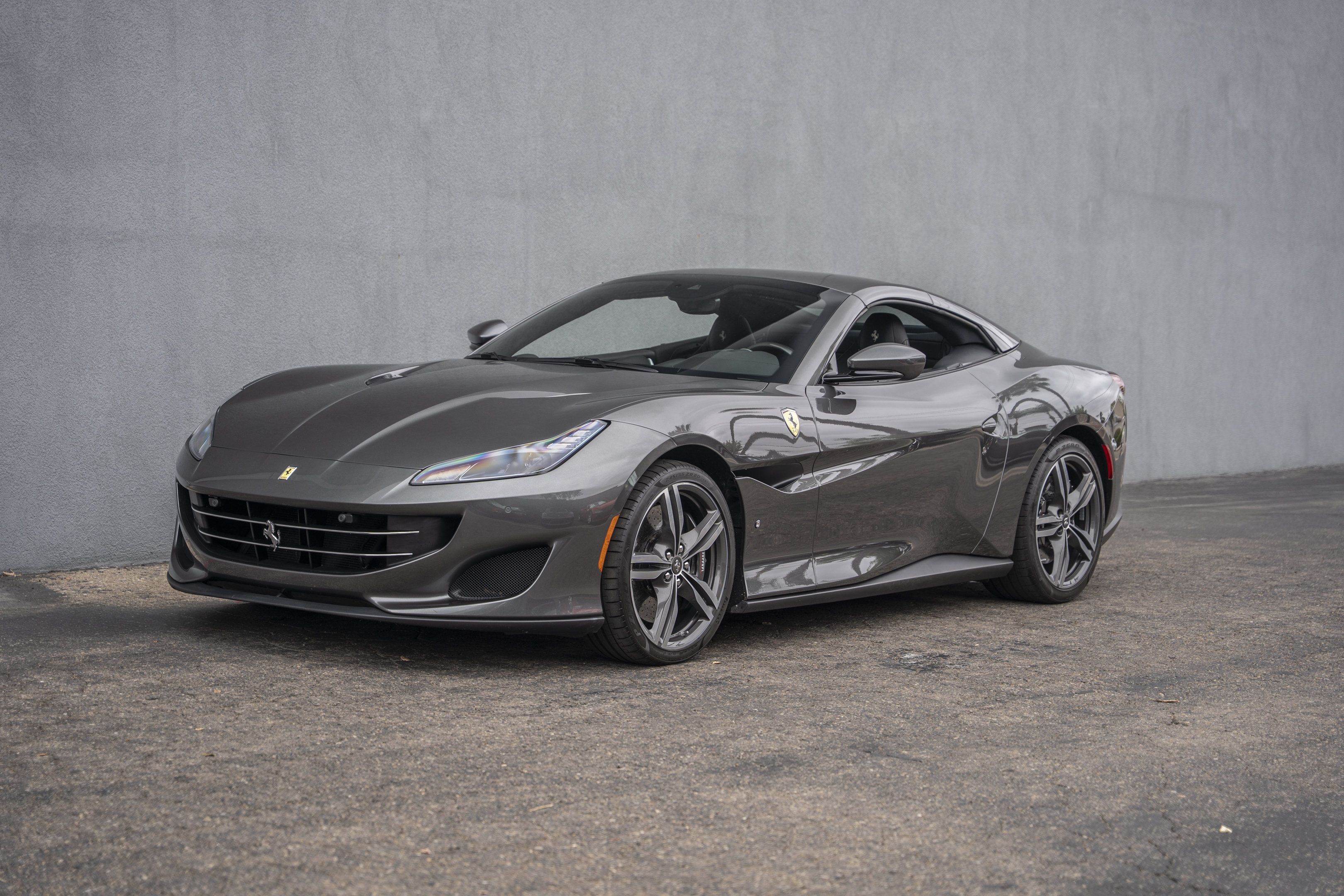 Used 2020 Ferrari Portofino RWD image 10