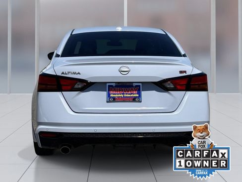 Certified 2024 Nissan Altima 2.5 SR FWD image 5