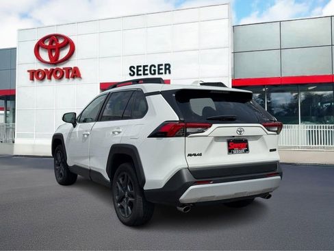 Used 2024 Toyota RAV4 Adventure image 7