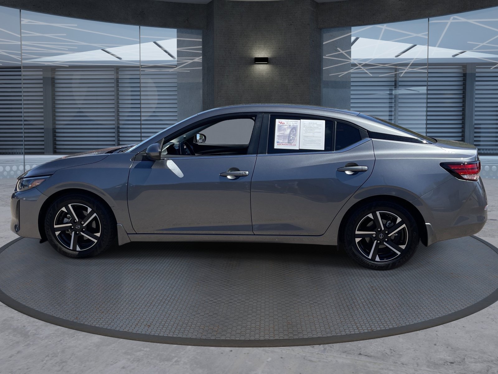 Used 2024 Nissan Sentra SV FWD image 3