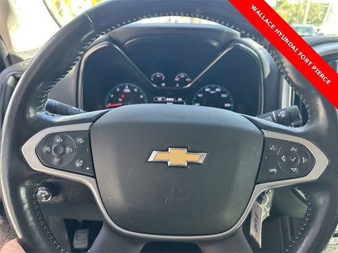 Used 2022 Chevrolet Colorado LT w/ Luxury Package image 22