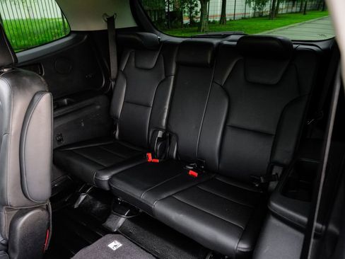 Used 2022 Kia Telluride S FWD image 45