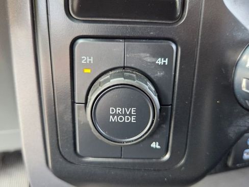 Used 2024 Ford F150 XLT image 27