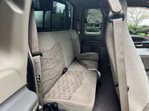 Used 2000 Ford F350 XLT image 15