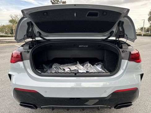 New 2026 BMW 440i xDrive Convertible w/ Premium Package image 28