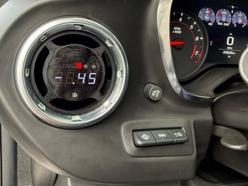 Used 2019 Chevrolet Camaro ZL1 image 34