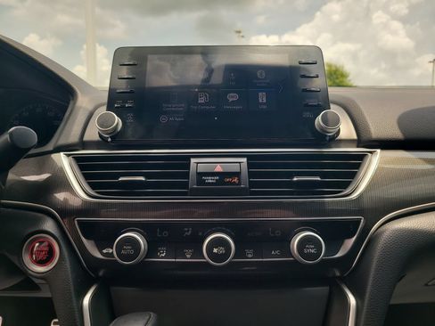 Used 2020 Honda Accord Sport image 18