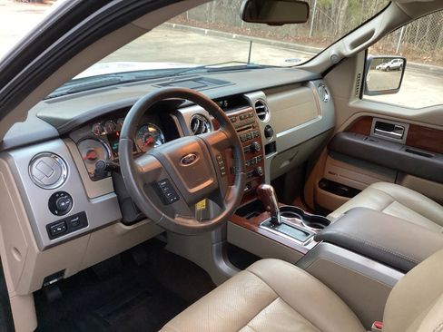 Used 2010 Ford F150 Lariat image 25