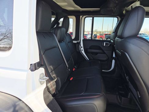 New 2026 Jeep Wrangler Unlimited Rubicon 392 w/ Quick Order Package 27X Moab AWD/4WD image 15