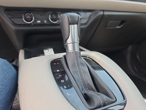 Certified 2024 Honda HR-V LX image 18