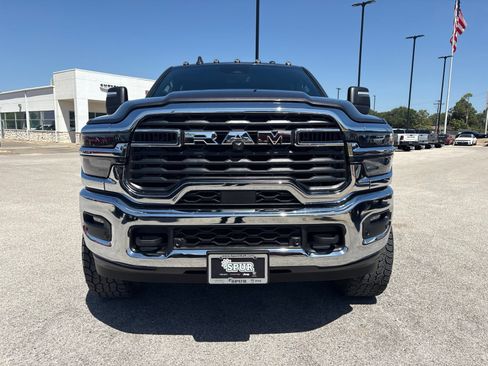 Used 2025 RAM 2500 Tradesman AWD/4WD image 9