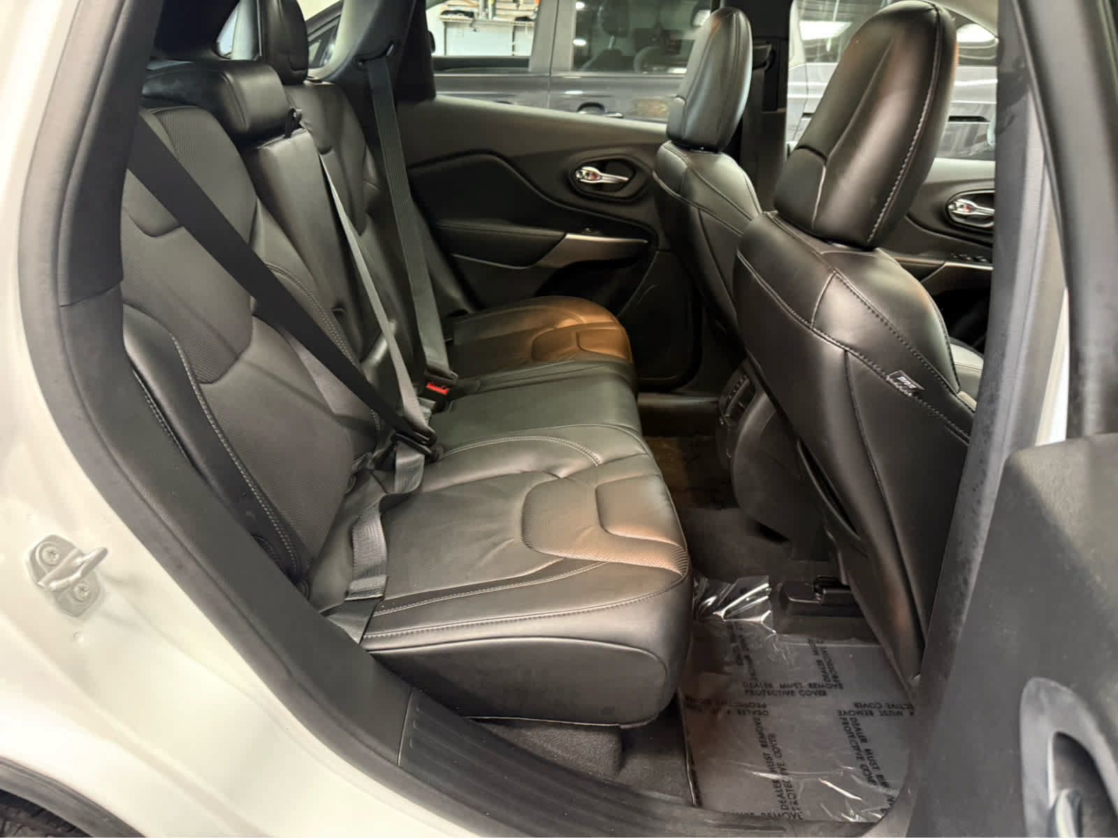 Used 2021 Jeep Cherokee Limited AWD/4WD image 26