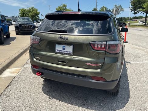 Used 2019 Jeep Compass Trailhawk AWD/4WD image 27