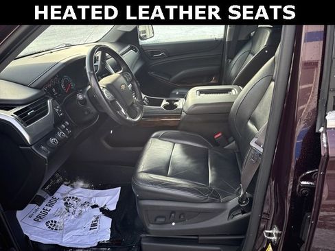 Used 2017 Chevrolet Suburban LT w/ Luxury Package image 10