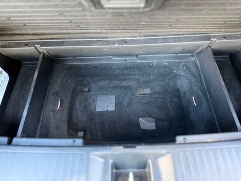 Used 2025 Honda Pilot Touring image 45