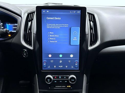 Used 2024 Ford Edge SEL image 13